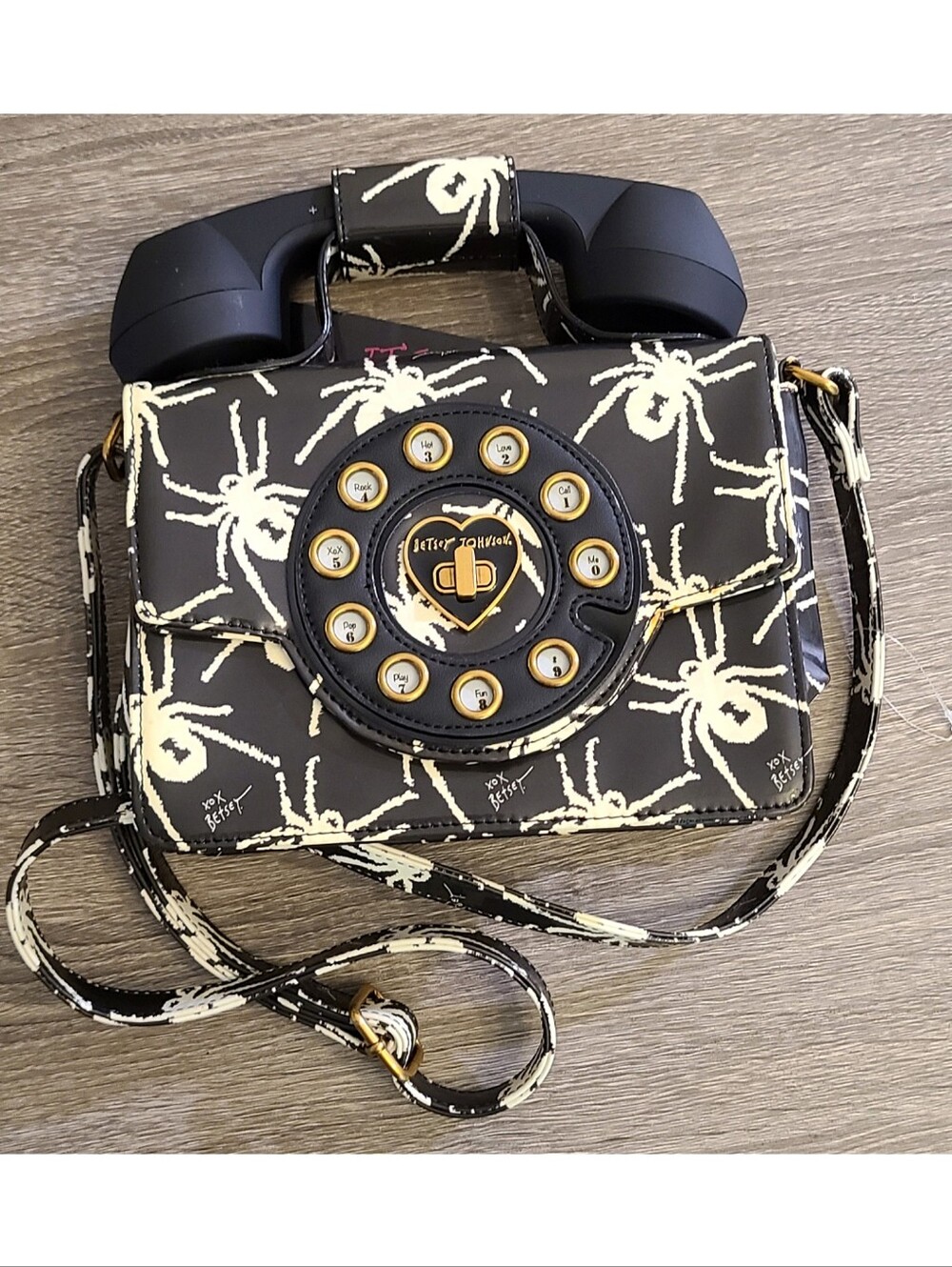 🆕️ Betsey Johnson 80th Birthday Patent Kitsch Phone Bag Satchel Tote Crossbody - Picture 16 of 16